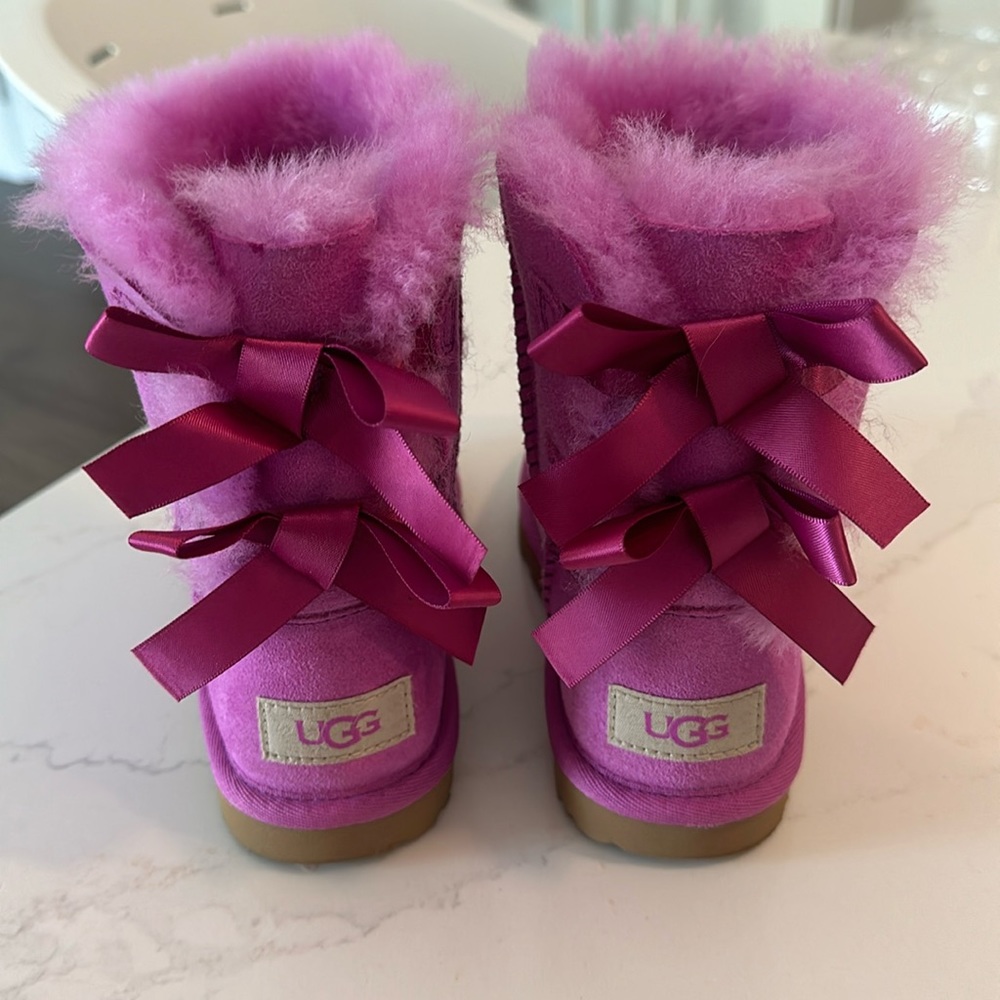 Girls Uggs